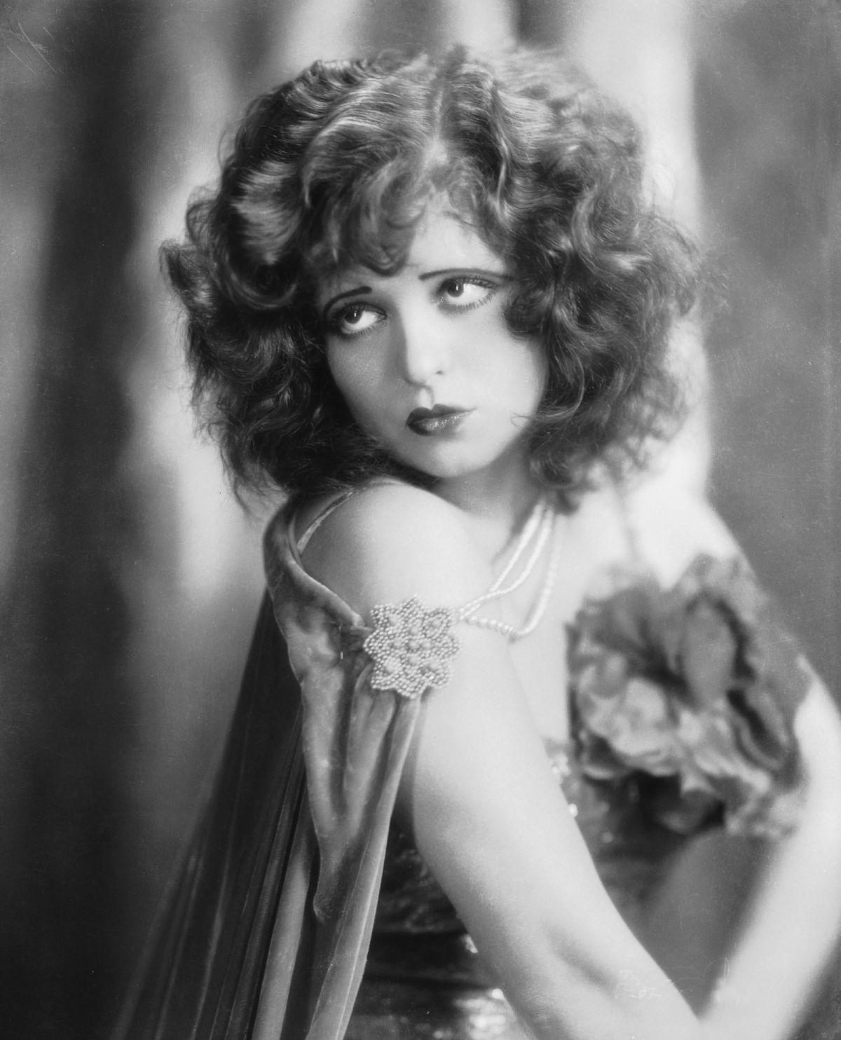 Clara Bow, It Girl, actors, 1920s, films, silent movies, movie stars, photography, Hollywood