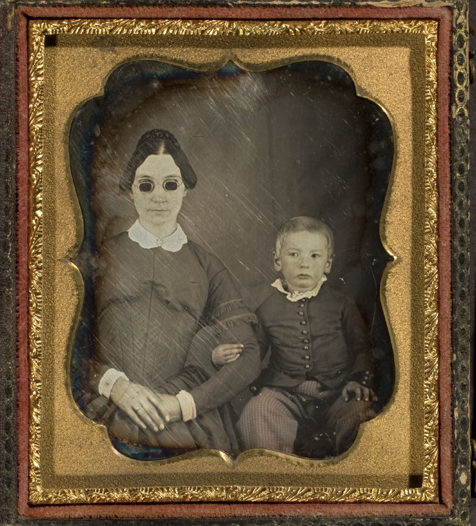 portraits blind-people-daguerreotypes 1850s