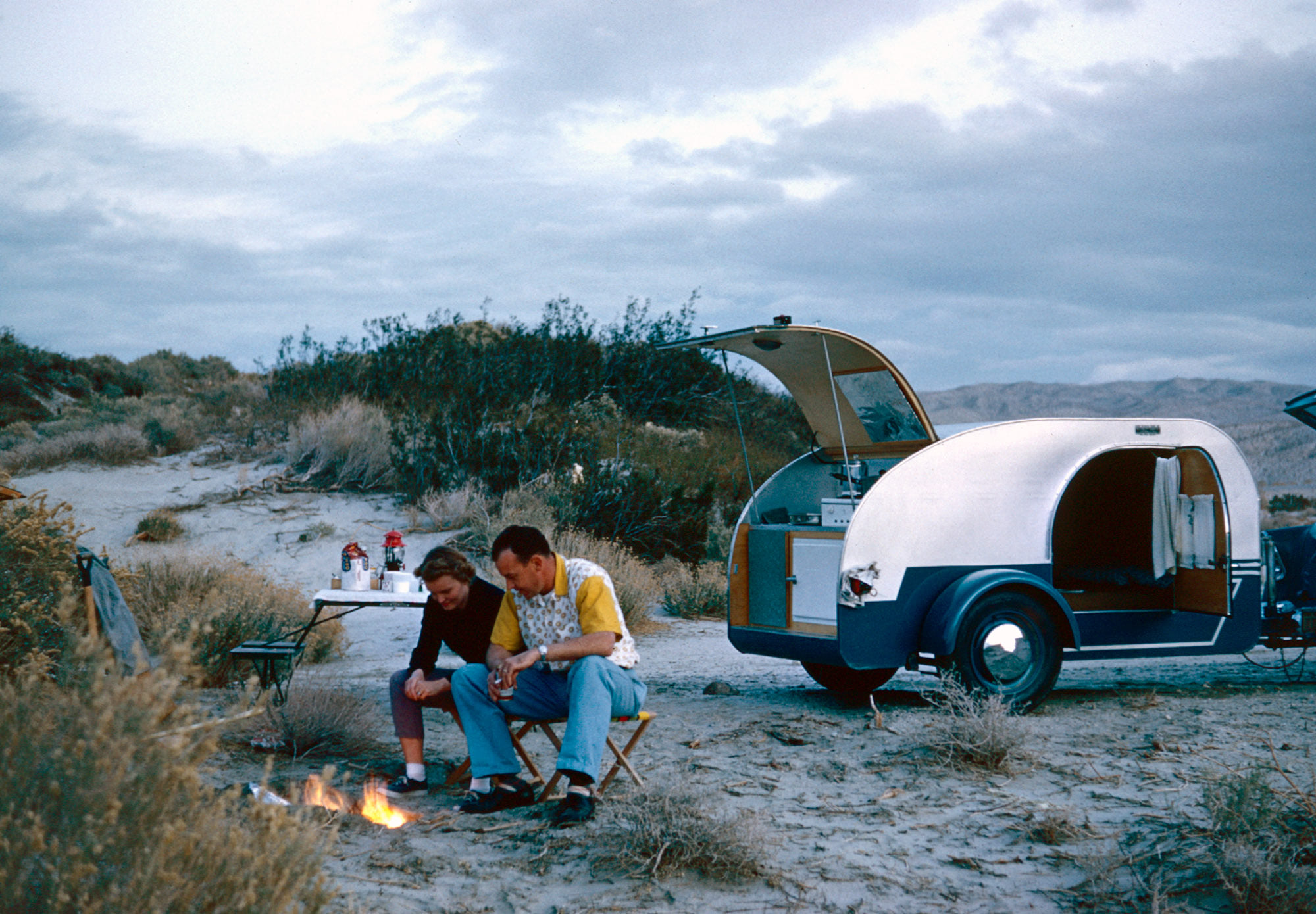 A Treasure Trove of Kodachrome Photos Show Us A Boy Growing Up 1950s ...