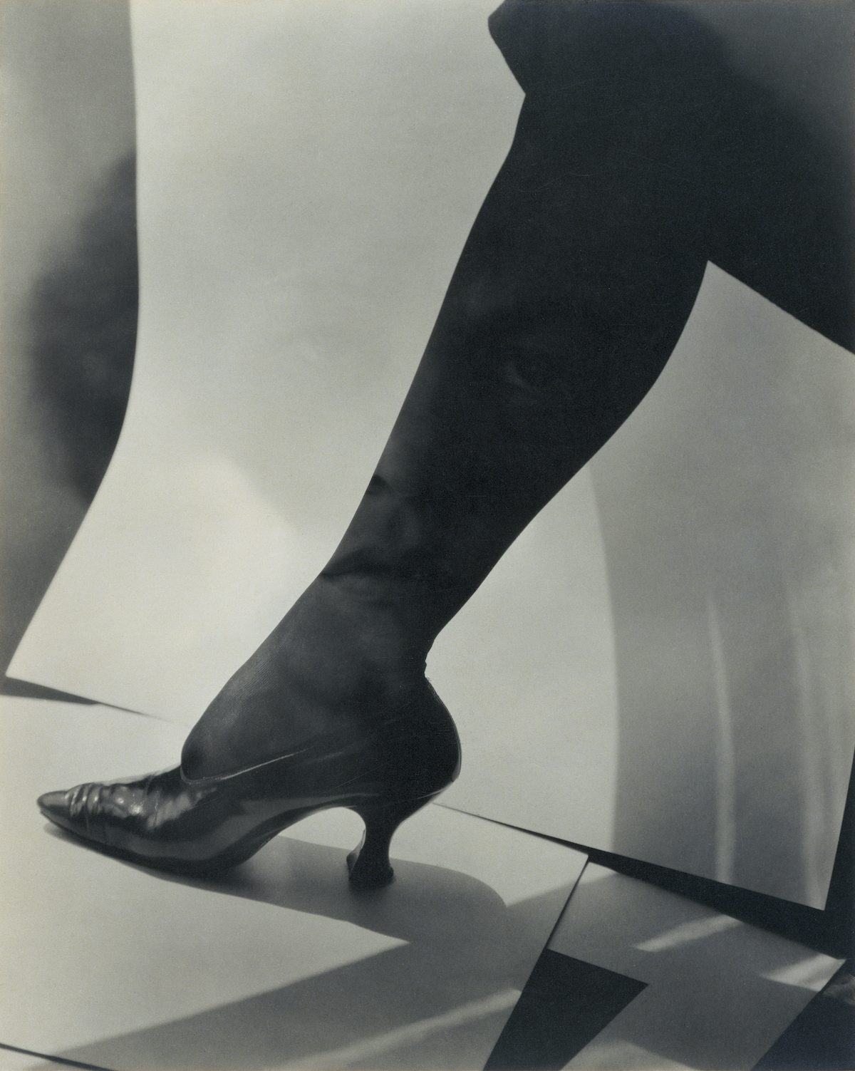 Dorothy True (1919) photo in high resolution by Alfred Stieglitz.