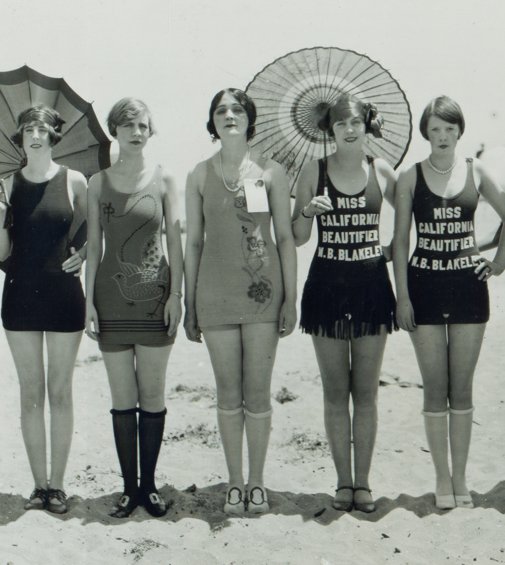1920 Bathing Beauty in Swimsuit Vintage/ Old Photo 13 x 19