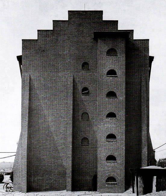 Sulphuric acid factory in Lubon, Poland, 1911-1912