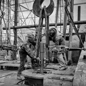 Roughnecks Drill for Oil in 1930s Texas