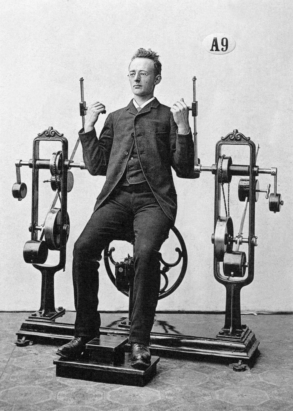 Dr. Gustav Zander exercise machines