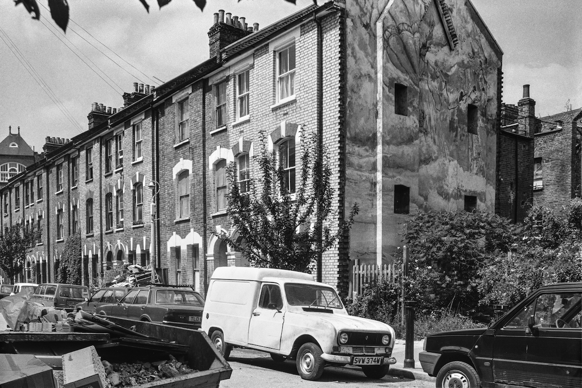 FOTOS DE VAUXHALL SUL DE LONDRES NOS ANOS 80 Artes & contextos Bonnington Square Vauxhall Lambeth 1989