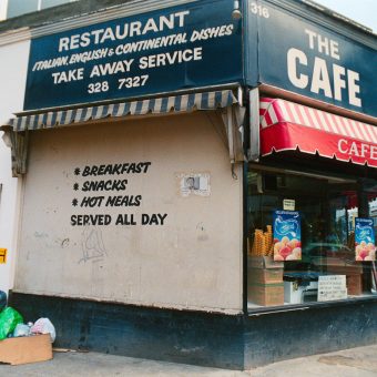 The Cafe, Kilburn High Rd, Brondesbury, Camden, 1988, 88c05-09-34 ...