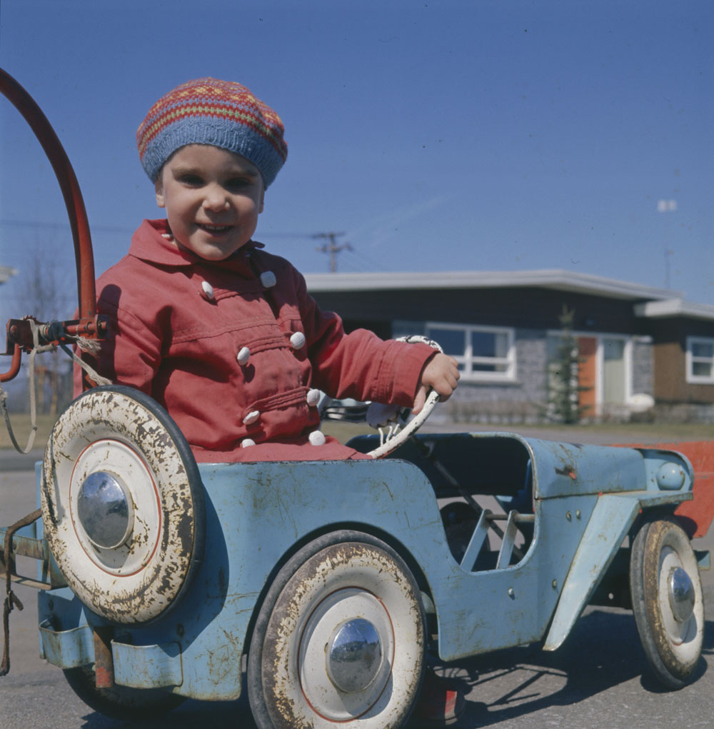 Mid-Century Canada in color