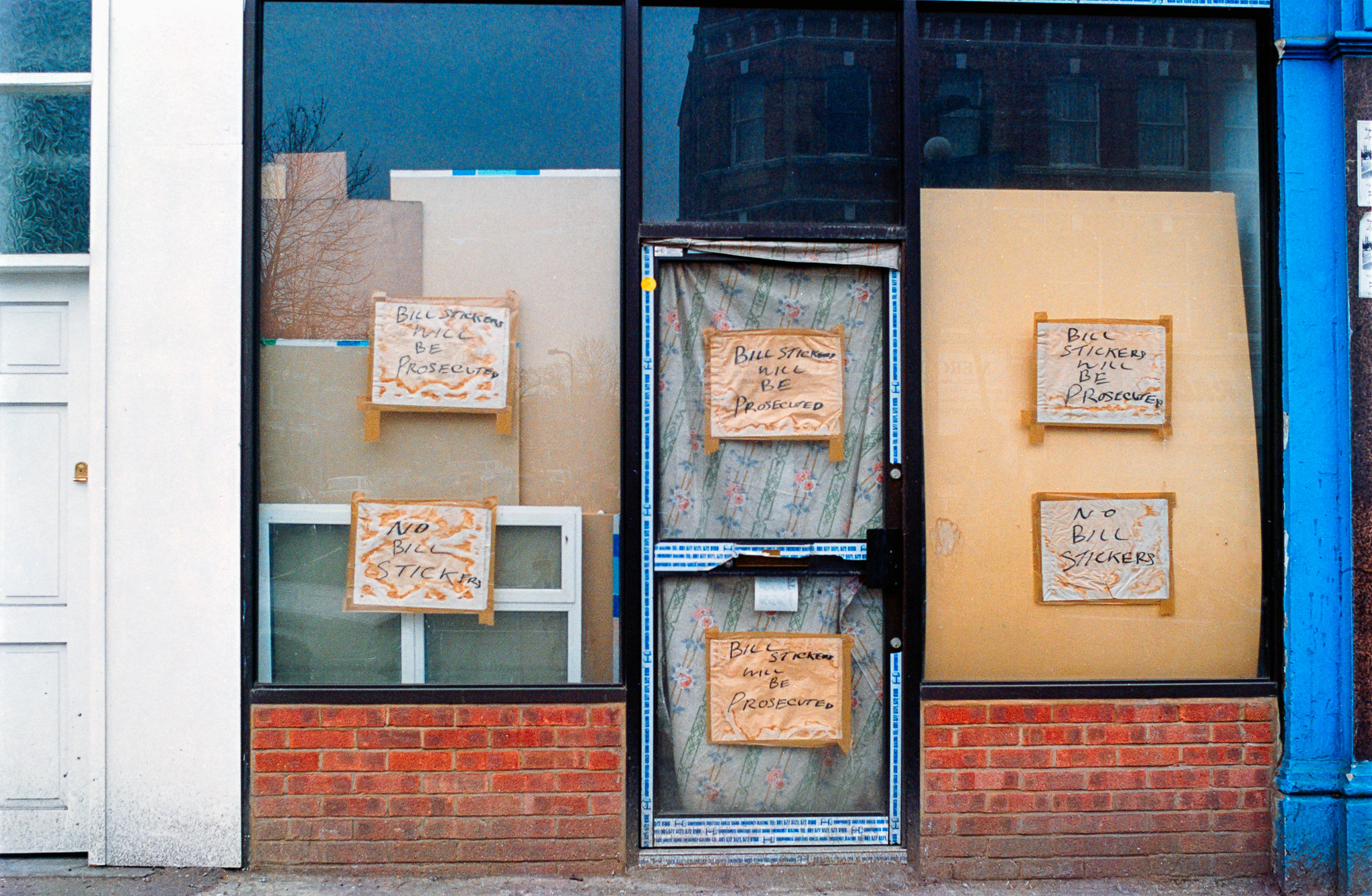 Cricklewood Broadway, Cricklewood, Barnet, Brent, 1993