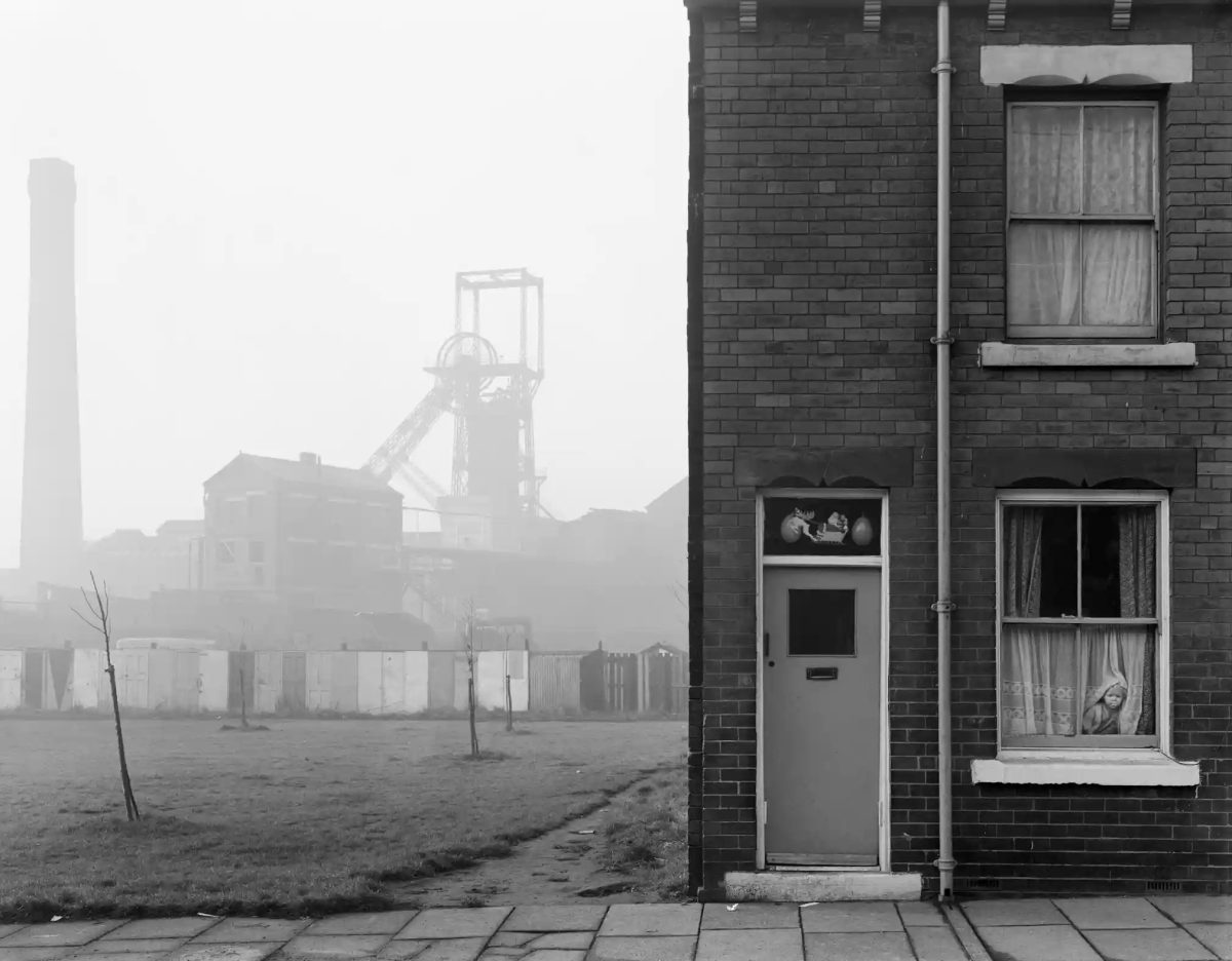 Terraced house and coal mine, Castleford, Yorkshire, 1976