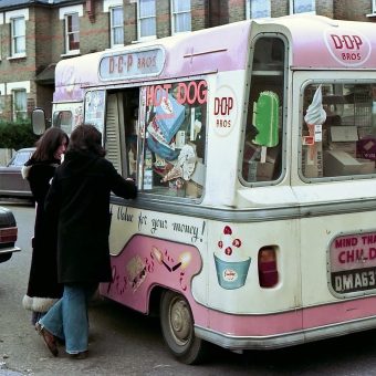 A Look at London in 1975 with English Eccentrics and Mr Whippy