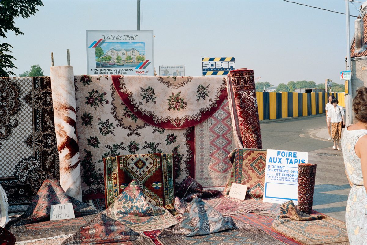 Les Puces de Saint-Ouen, Paris, France, 1990