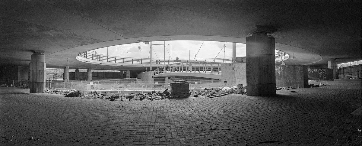 DLR-Station-Royal-Albert-Rd-Cyprus-Newham-1992