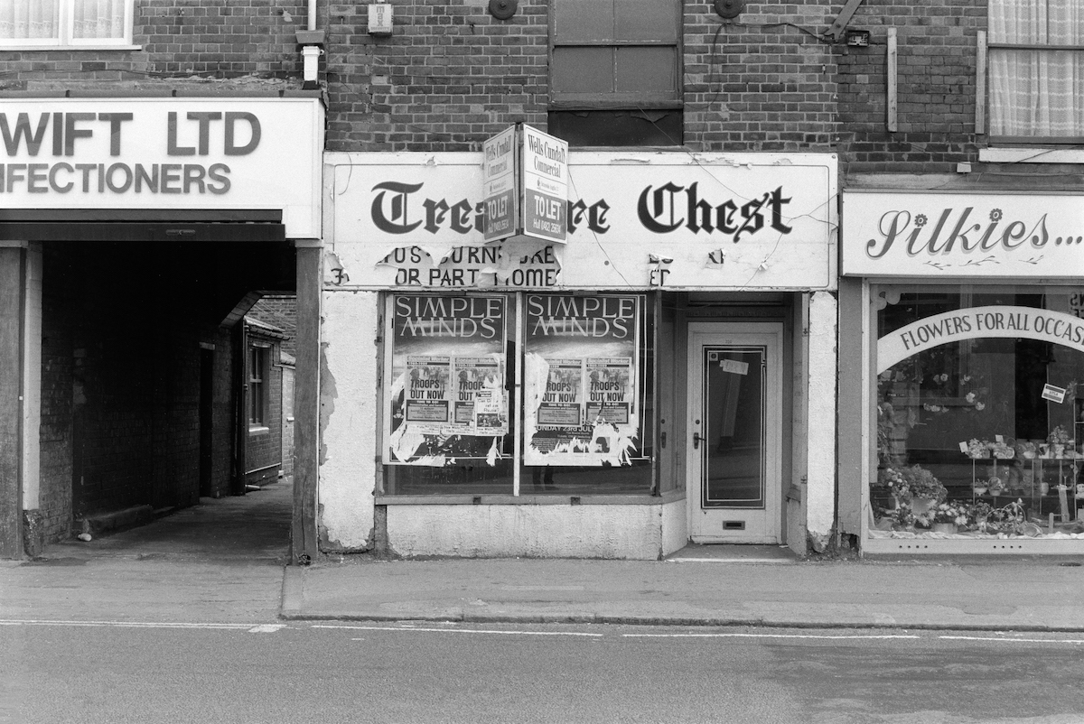 Treasure Chest, 228, Beverley Rd, Hull, 1989