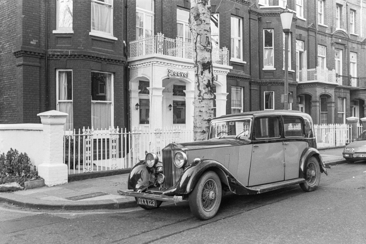 Vintage car, Philbeach Gardens, Earls Court, Kensington, Kensington & Chelsea, 1987