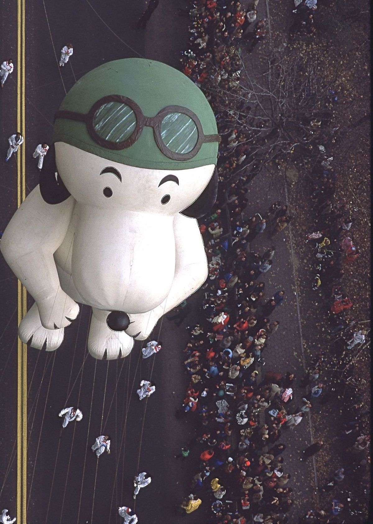 1981 Snoopy as an aviator in the Macy's Thanksgiving Day Parade. 