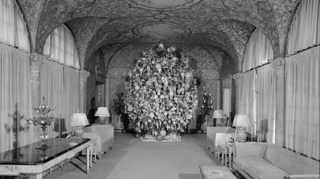 Harold Lloyd Christmas tree