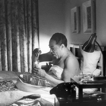 32 Hotdogs and A Pocketful of Chops: Eating With Duke Ellington