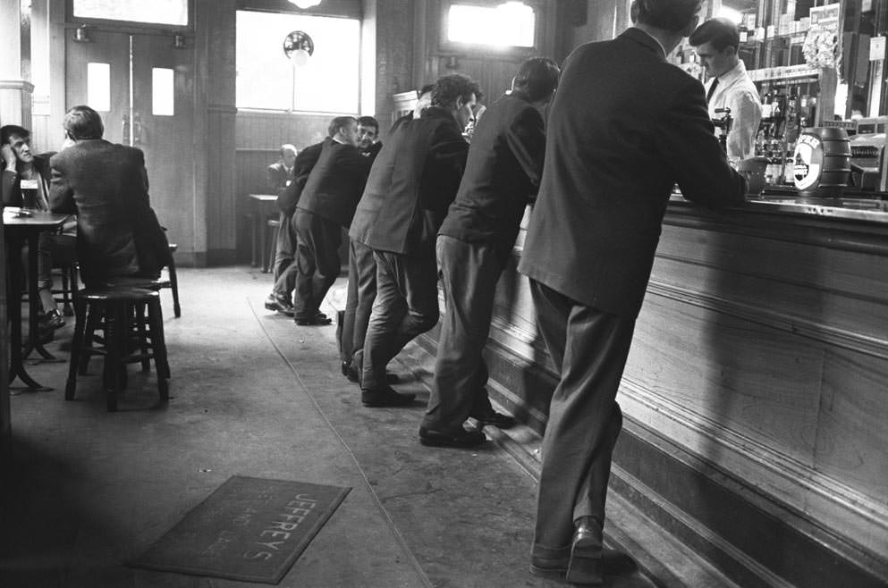 A pub in the Gorbals area of Glasgow, 1968.