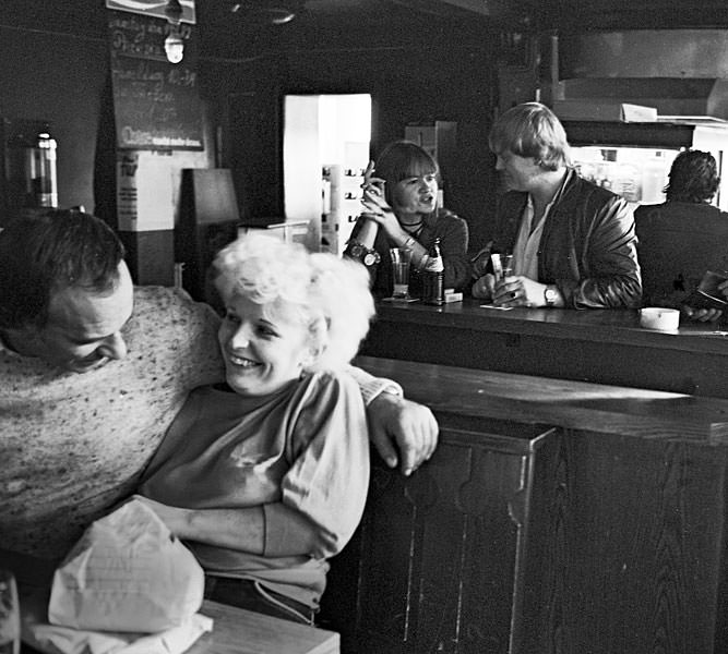 jurgen-schadeberg - happy hour
