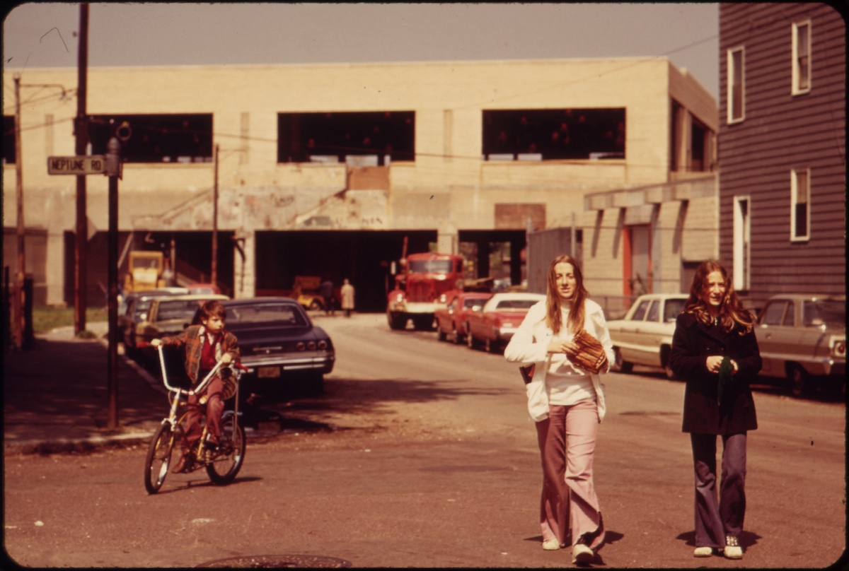  Building Under Construction, Off Neptune Road, Will Be Used by Food Preparation Company That Services Airlines 05/1973