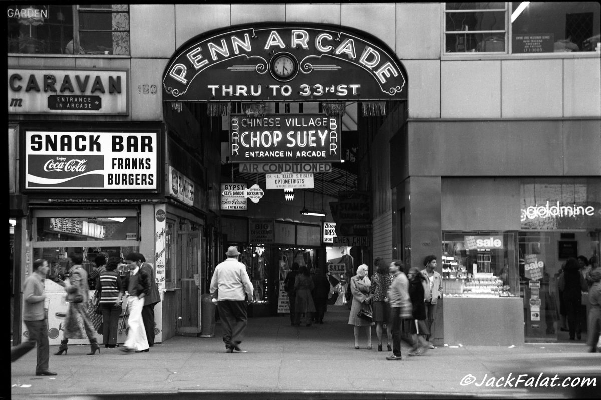 Penn Arcade Alley. Enter 150 West 34th Street. & Exit 141 West 33rd