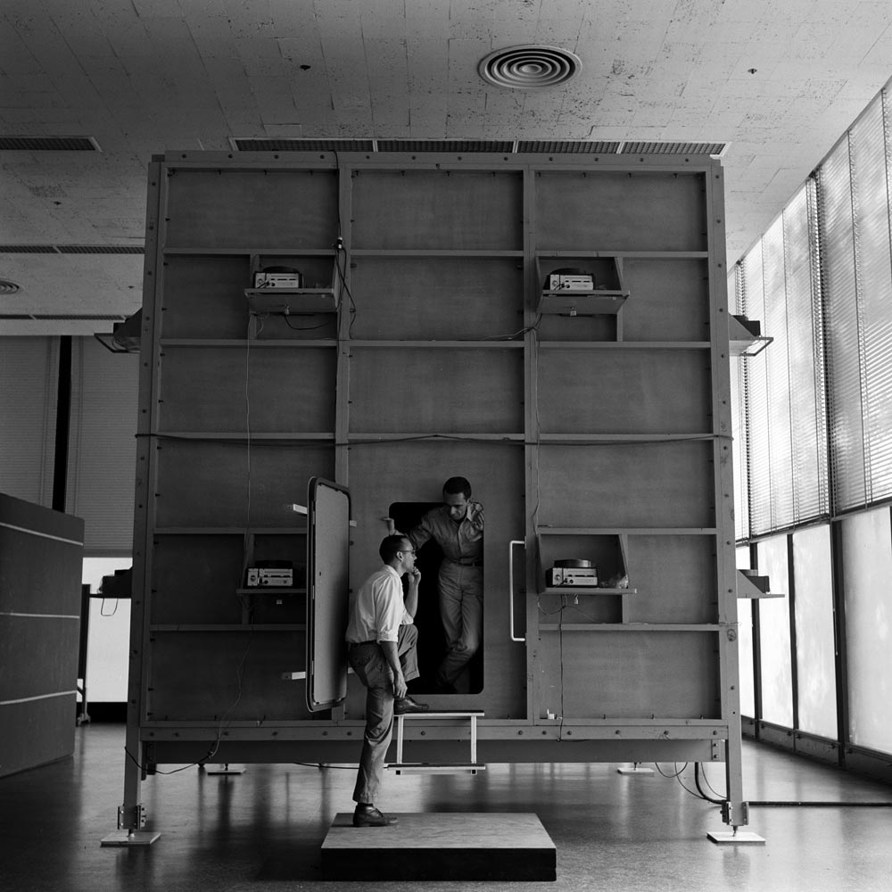 How To Build A Better World: The Knowledge Box by Ken Isaacs, 1962