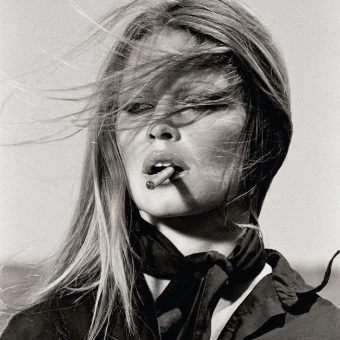 The Joy of Analogue Photography: Sensational Old-Fashioned Portraits, 1955-1995