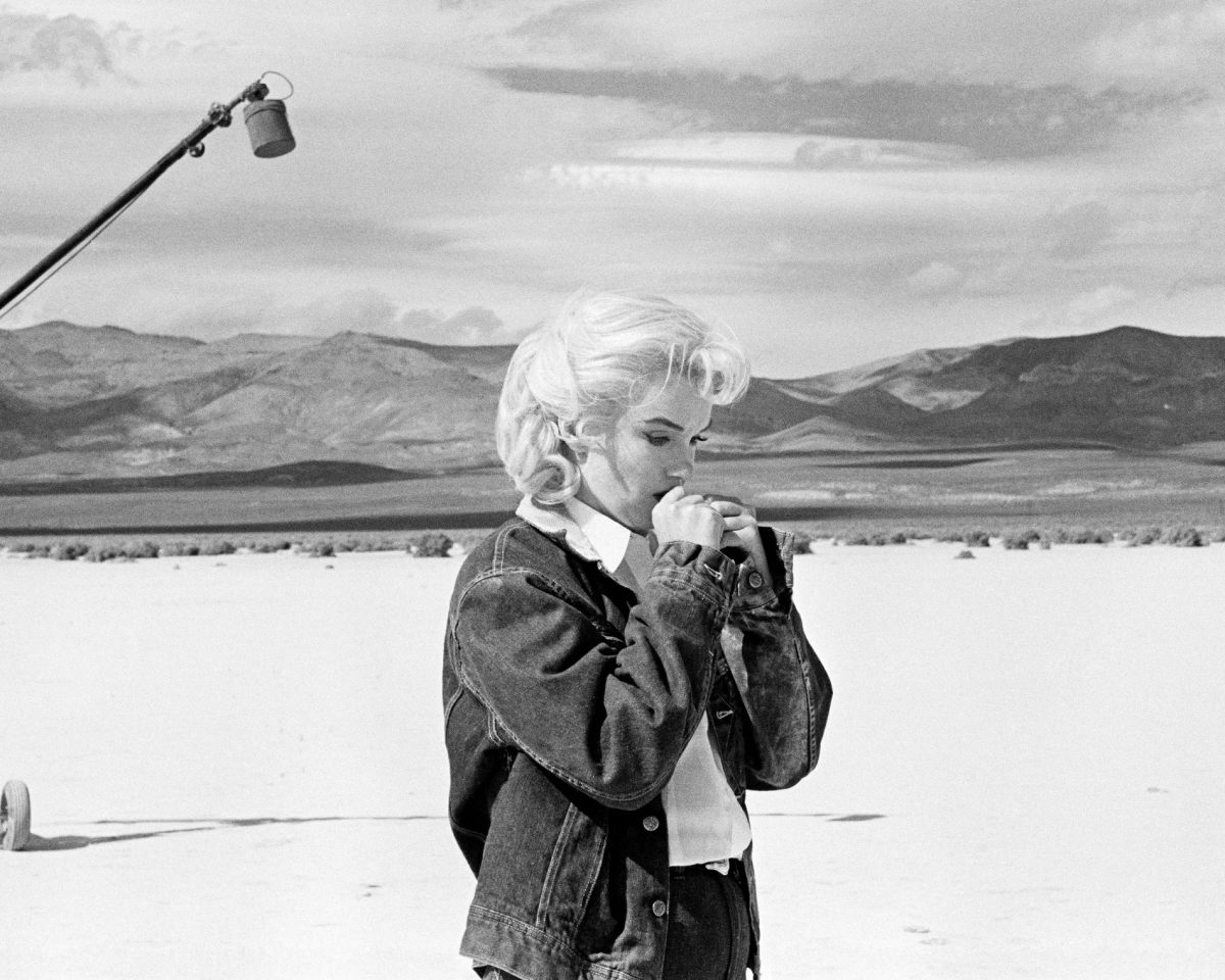 Practising her lines … Marilyn Monroe in the Nevada desert for the film The Misfits, 1960. Photograph- Eve Arnold:Magnum Photos