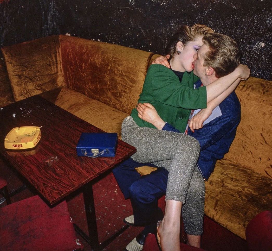 Snogging Your Face Off in 1980s London – Photos