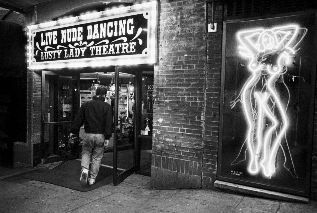 Lusty Lady nude dancing 