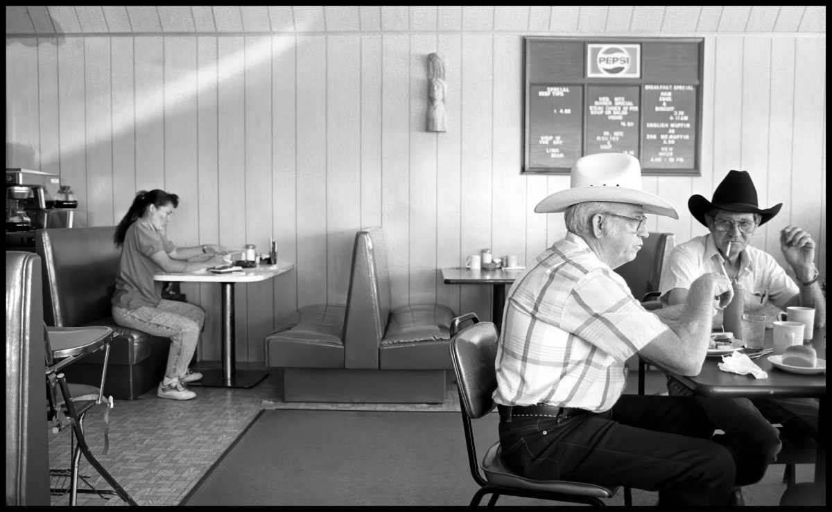 A Trip Along The Mother Road: Route 66 in 1992