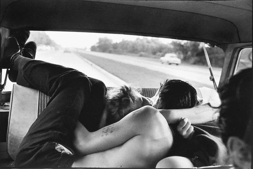 Bruce Davidson 1933 Brooklyn Gang (couple kissing in the back seat of a car), 1959