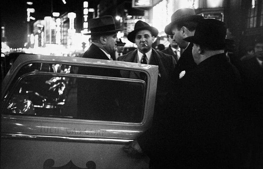 Louis Faurer (United States, 1916-2001) New York, NY (Tulip Cab Corp), 1950
