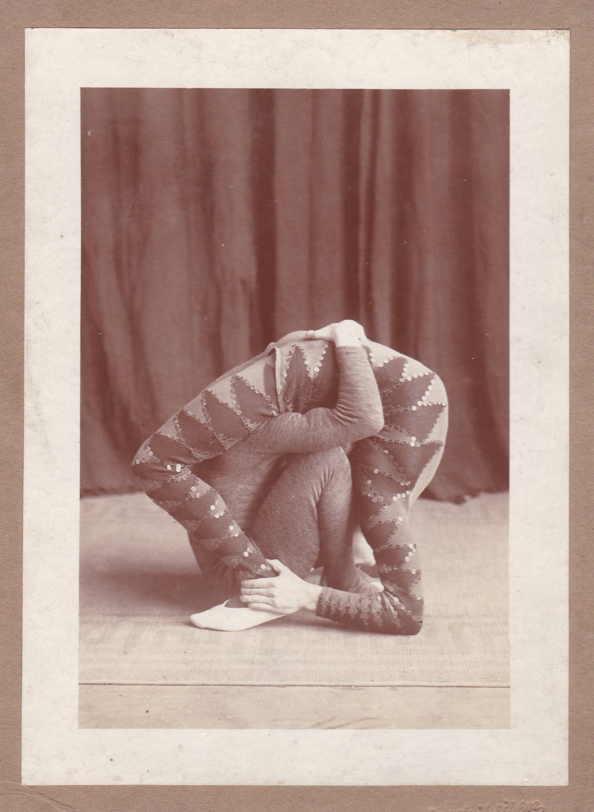 acrobats found photos