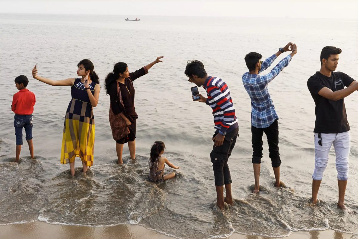 Martin Parr tourists