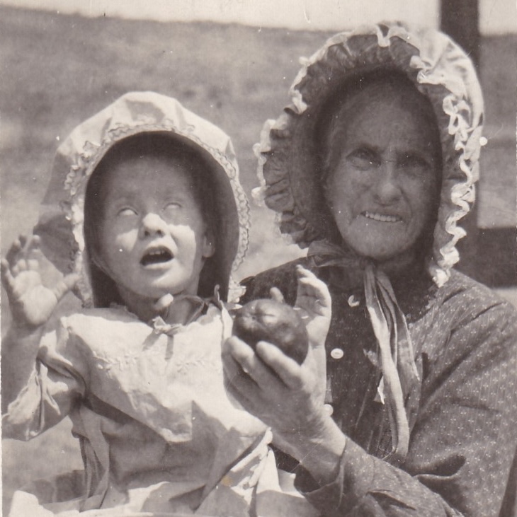 Anguish, Affliction, and Alienation in 28 Found Photos