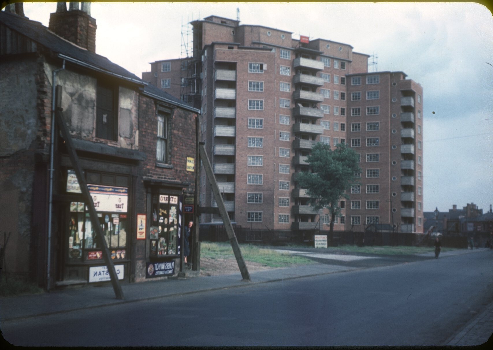Duddeston Hyde Park Corner. New Flats and Condemned Property